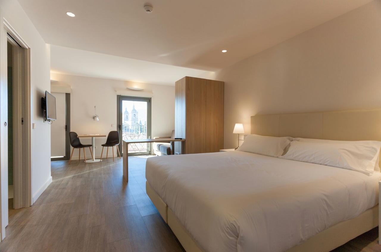 San Lorenzo Suites San Lorenzo de El Escorial Dış mekan fotoğraf